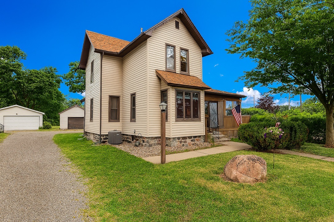100 N West St rental home in Hillsdale